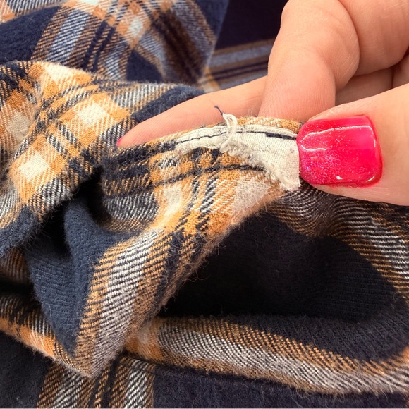 Patagonia Men's Long-Sleeved Fjord Flannel Shirt Size Medium Gorpcore Outdoor - Picture 7 of 8